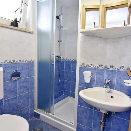 Cozy Ground-floor In Apartmán Umag